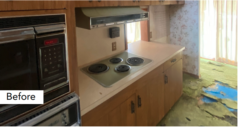 Kitchen before renovation